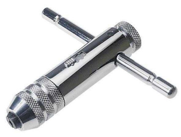 Вороток для метчиков М5 - М12, хромированный, с трещоткой MATRIX