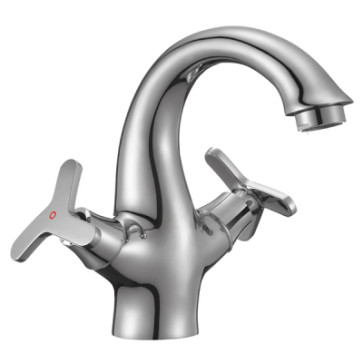 Смеситель для умывальника 1/2 кер ROSSINKA RS40-61 монолитный