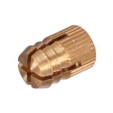 Муфта латунь М4